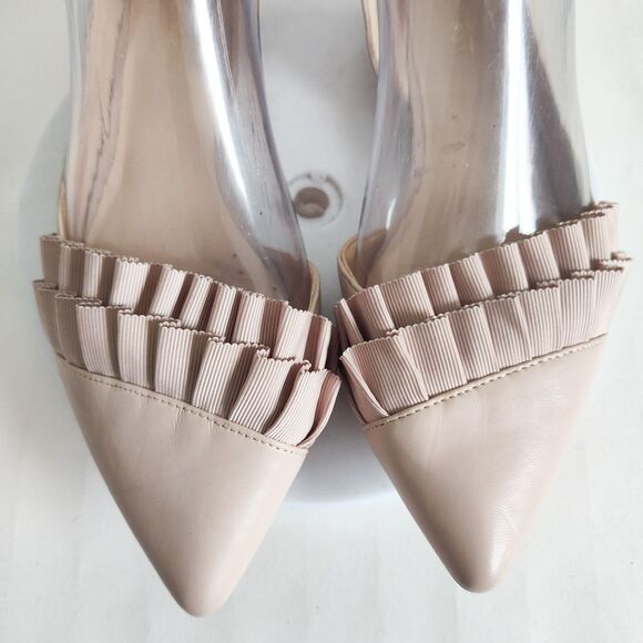 Nine West Cream Flats with Sophisticated Pleats - Picture 5 of 13